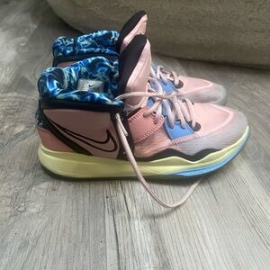 Kyrie Basketball Sneakers